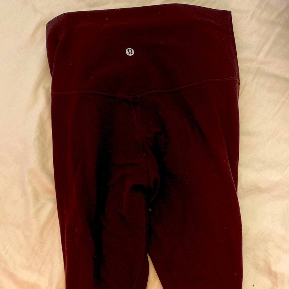 Lululemon leggings Burgundy color